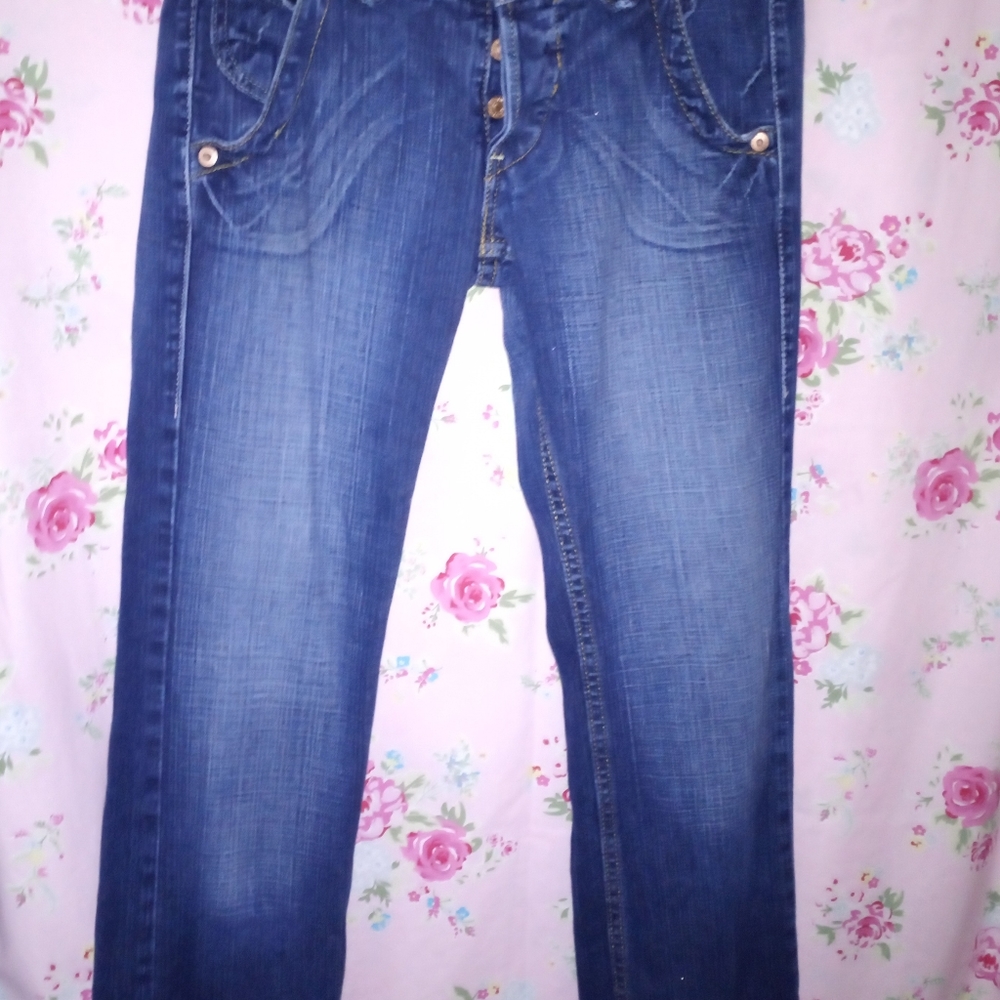 Levi's